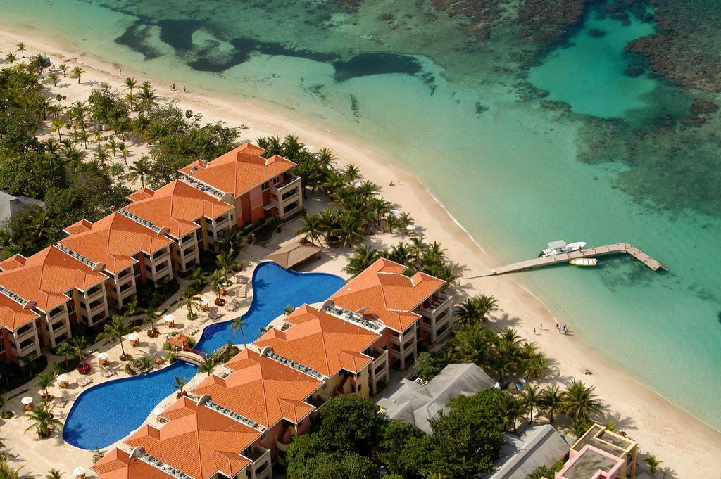 Infinity Bay Spa & Beach Resort West Bay Buitenkant foto