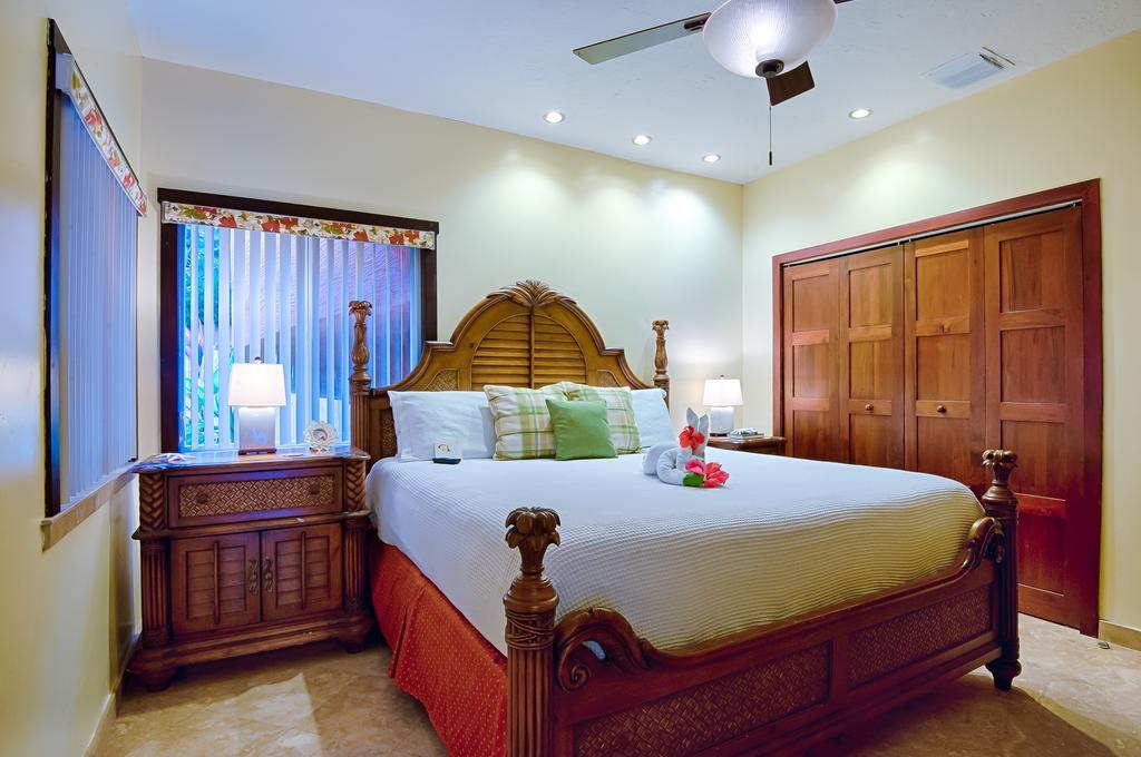 Infinity Bay Spa & Beach Resort West Bay Buitenkant foto